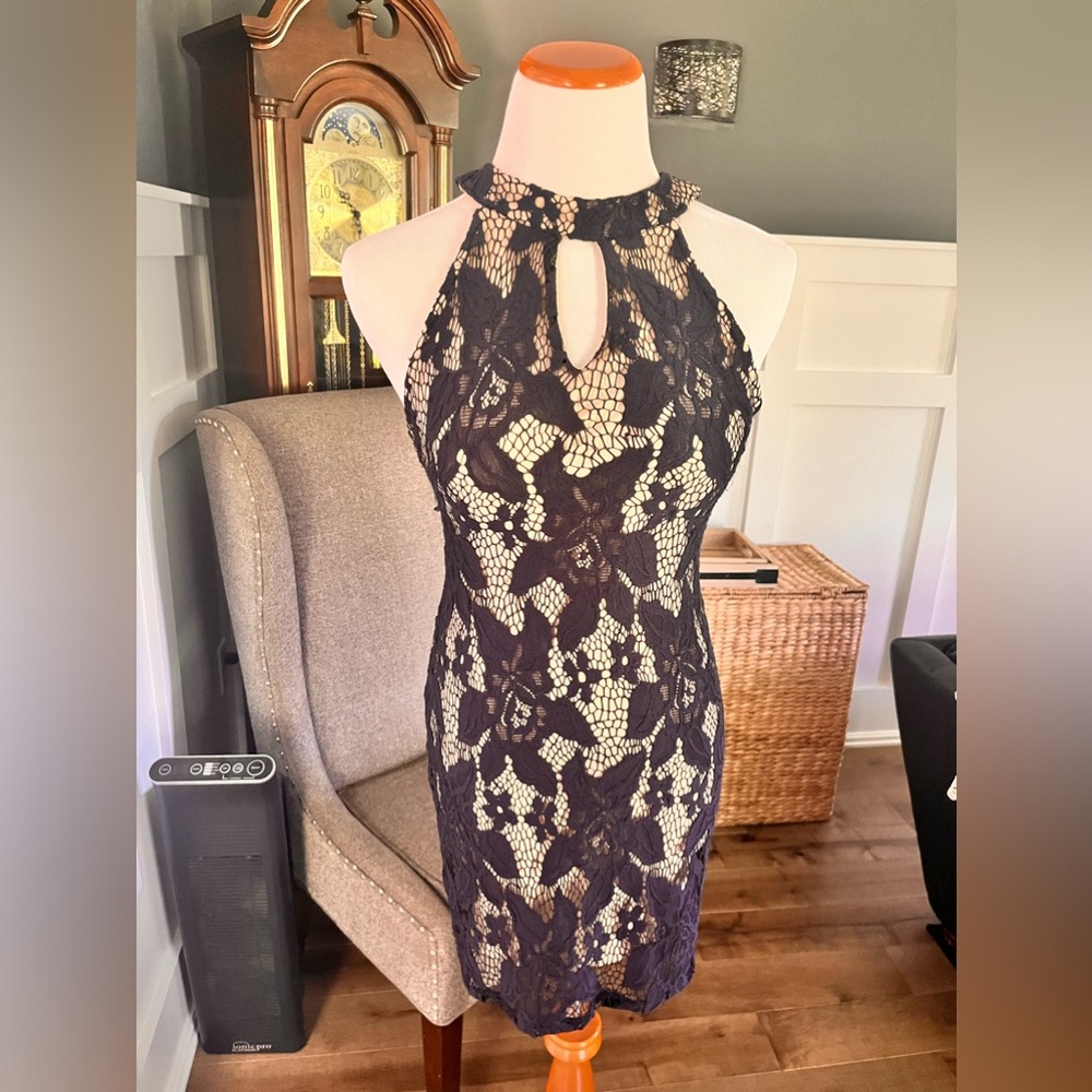Lots of Love Small Navy Blue Lace Mini Dress
